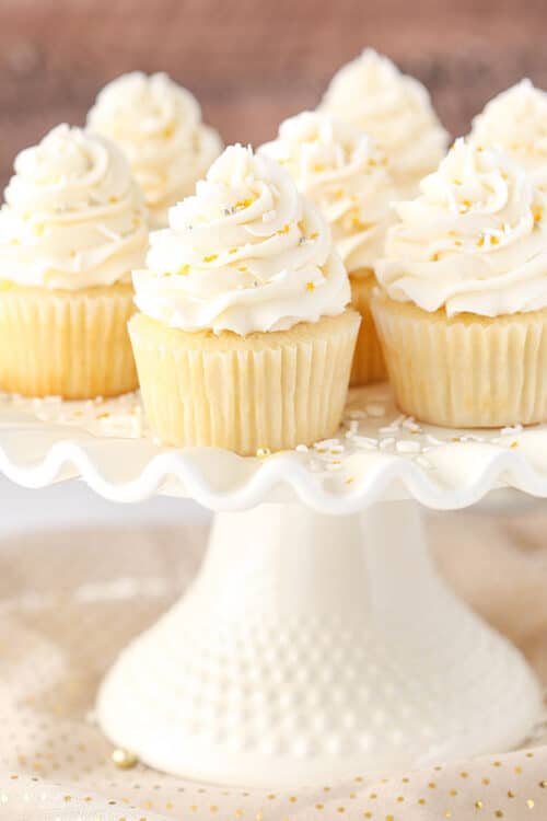 Easy Vanilla Cupcake Recipe Moist Fluffy Vanilla Cupcake