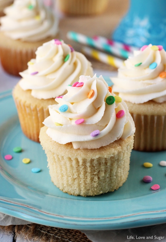 Perfect Moist and Fluffy Vanilla Cupcakes - Life Love and Sugar