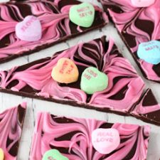 Conversation Heart Chocolate Bark Super Easy Valentine S Day Dessert