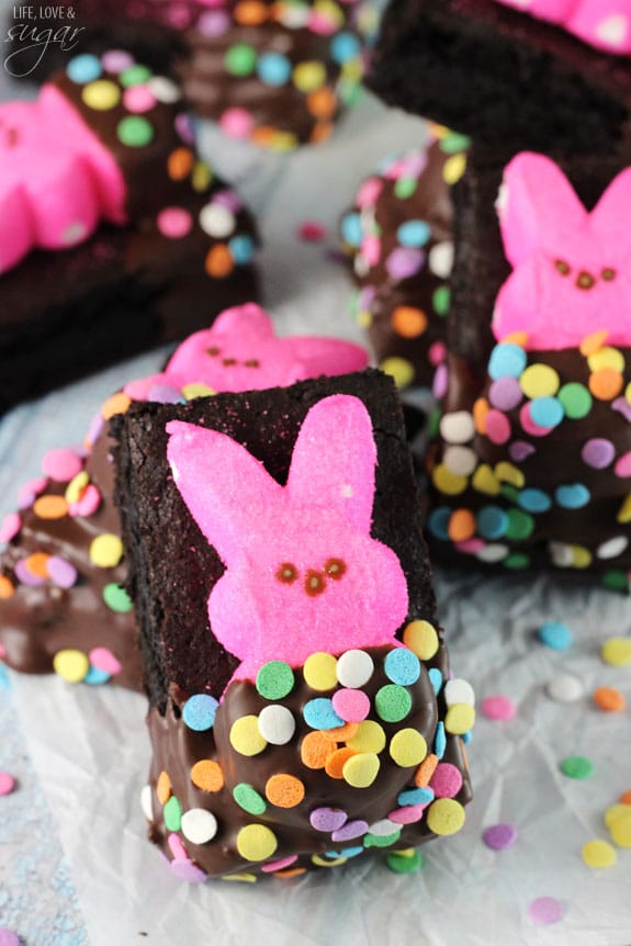Easter Bunny Peeps in a Blanket Brownies | Best Easter Dessert Recipe