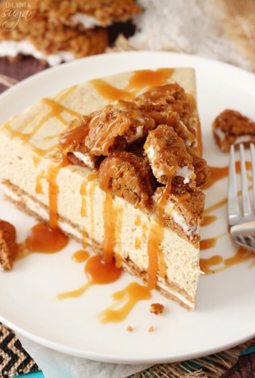 No Bake Oatmeal Cream Pie Cheesecake | Easy Cheesecake Recipe