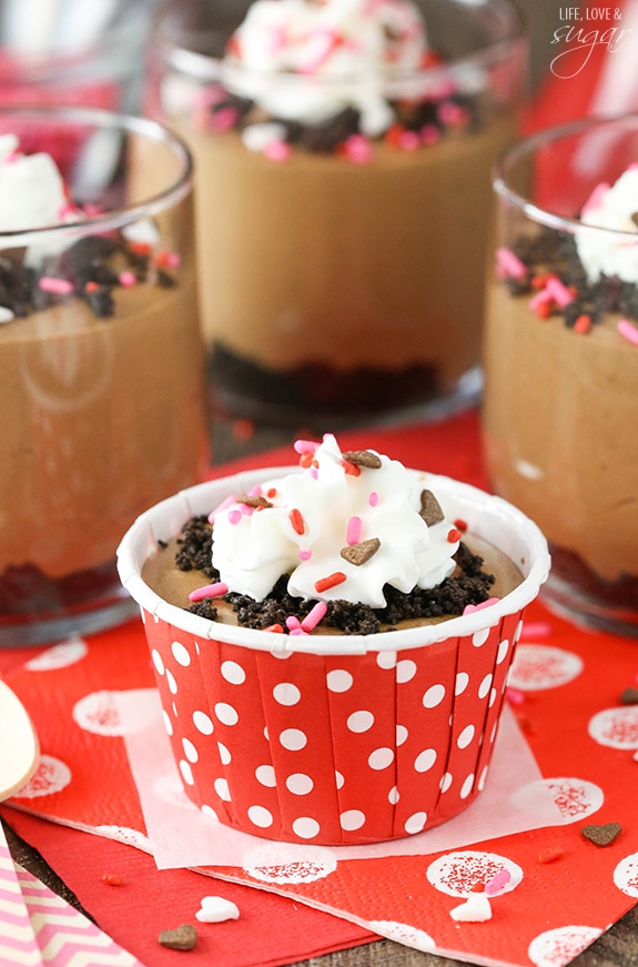 Chocolate Mousse with Cookie Crumbles | Easy Chocolate Mousse Recipe