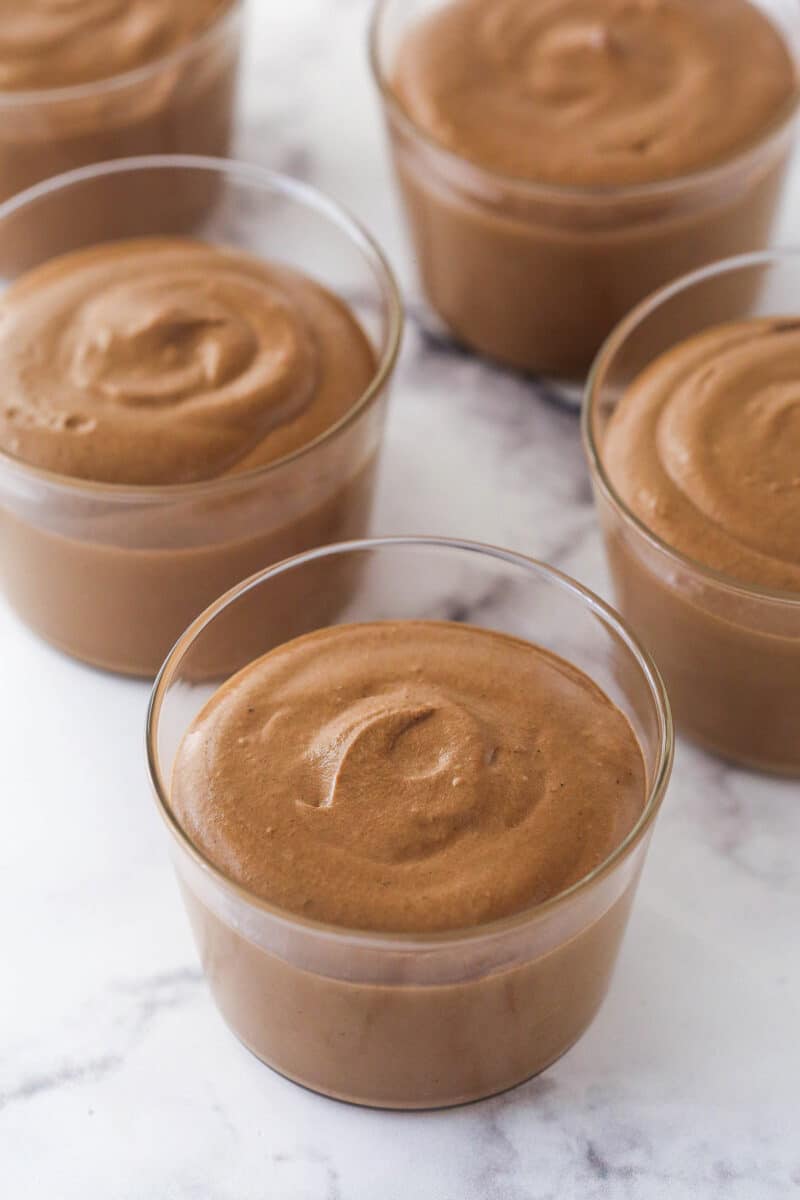 Chocolate mousse in cups