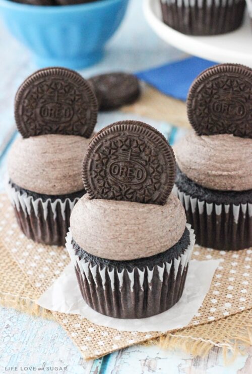 Oreo Chocolate Cupcakes - Life Love and Sugar