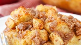 Overnight Cinnamon Apple Baked French Toast Casserole Recipe