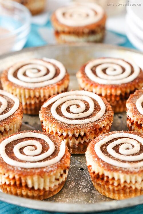 Mini Cinnamon Roll Cheesecakes Recipe | Easy Mini Cheesecakes