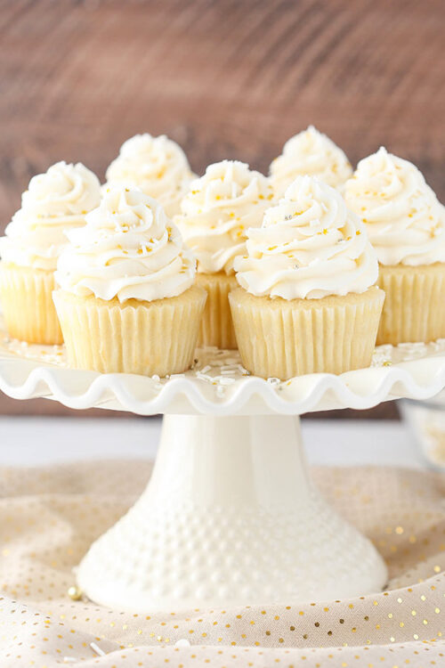 Easy Vanilla Cupcake Recipe Moist And Fluffy Vanilla Cupcake