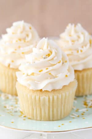 Easy Vanilla Cupcake Recipe | Moist & Fluffy Vanilla Cupcake