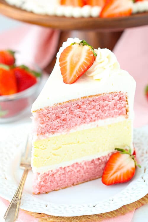 Strawberries and Cream Cheesecake Cake | Homemade Strawberry Cake