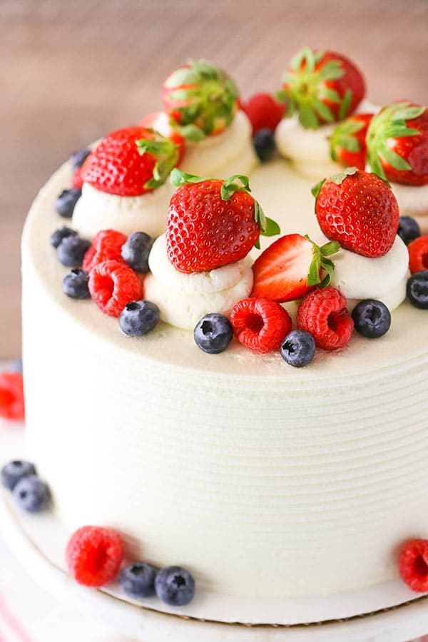 Fresh Berry Vanilla Layered Cake | 4th of July Dessert Idea | Recipe |  Fresh fruit cake, Fruity desserts, Moist vanilla cake