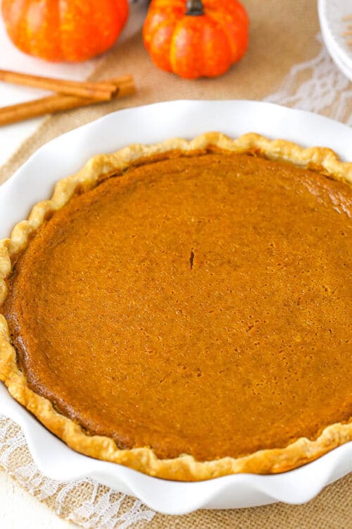 Easy And Delicious Pumpkin Pie Recipe Thanksgiving Dessert Recipe