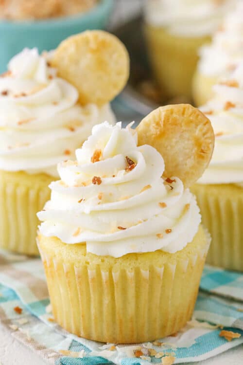 Coconut Cream Pie Cupcakes Recipe | Easy Coconut Cupcake Recipe