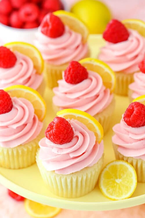 Fluffy Lemon Raspberry Cupcakes | Best Lemon Dessert Recipes