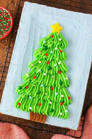 Christmas Tree Chocolate Chip Cookie Cake | Easy Christmas Dessert