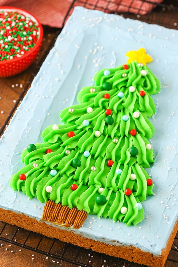 Christmas Tree Chocolate Chip Cookie Cake | Easy Christmas Dessert
