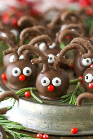 Reindeer Cookie Balls | Easy, Adorable Christmas Cookie Recipe