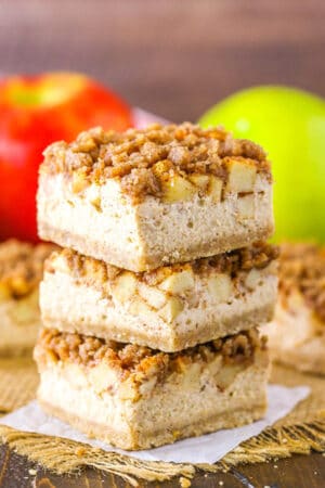 Apple Streusel Cheesecake Bars | Easy Thanksgiving Apple Dessert