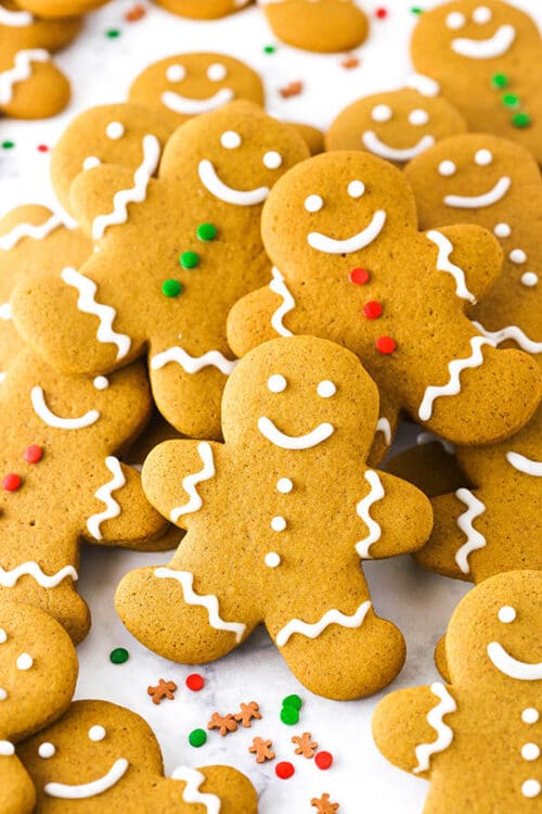 Best Gingerbread Cookies Recipe | Soft & Chewy Christmas Cookies