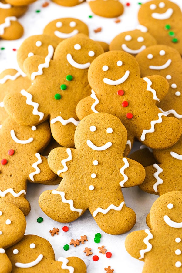 Best Gingerbread Cookies Recipe | Soft & Chewy Christmas Cookies