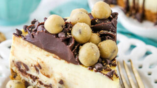 cheesecake factory chocolate chip cookie dough cheesecake