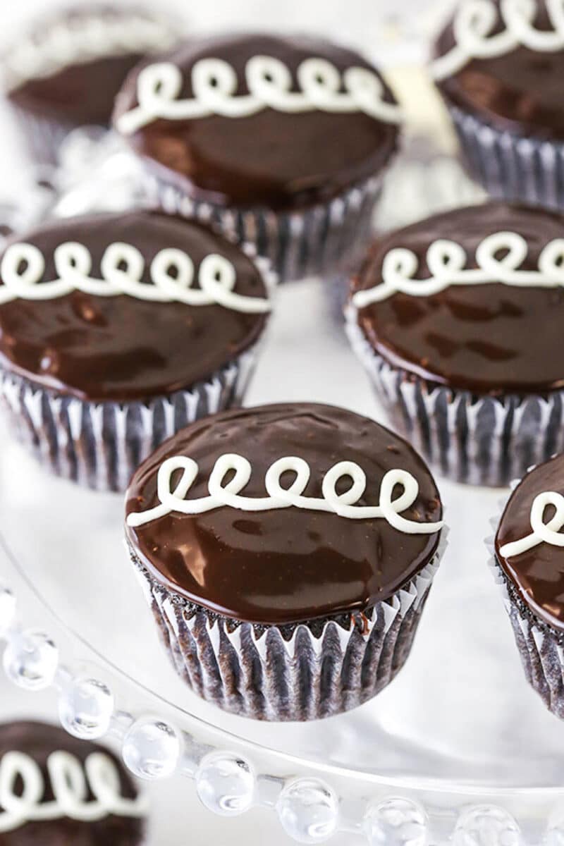 Hostess Cupcakes Recipe | Life, Love & Sugar