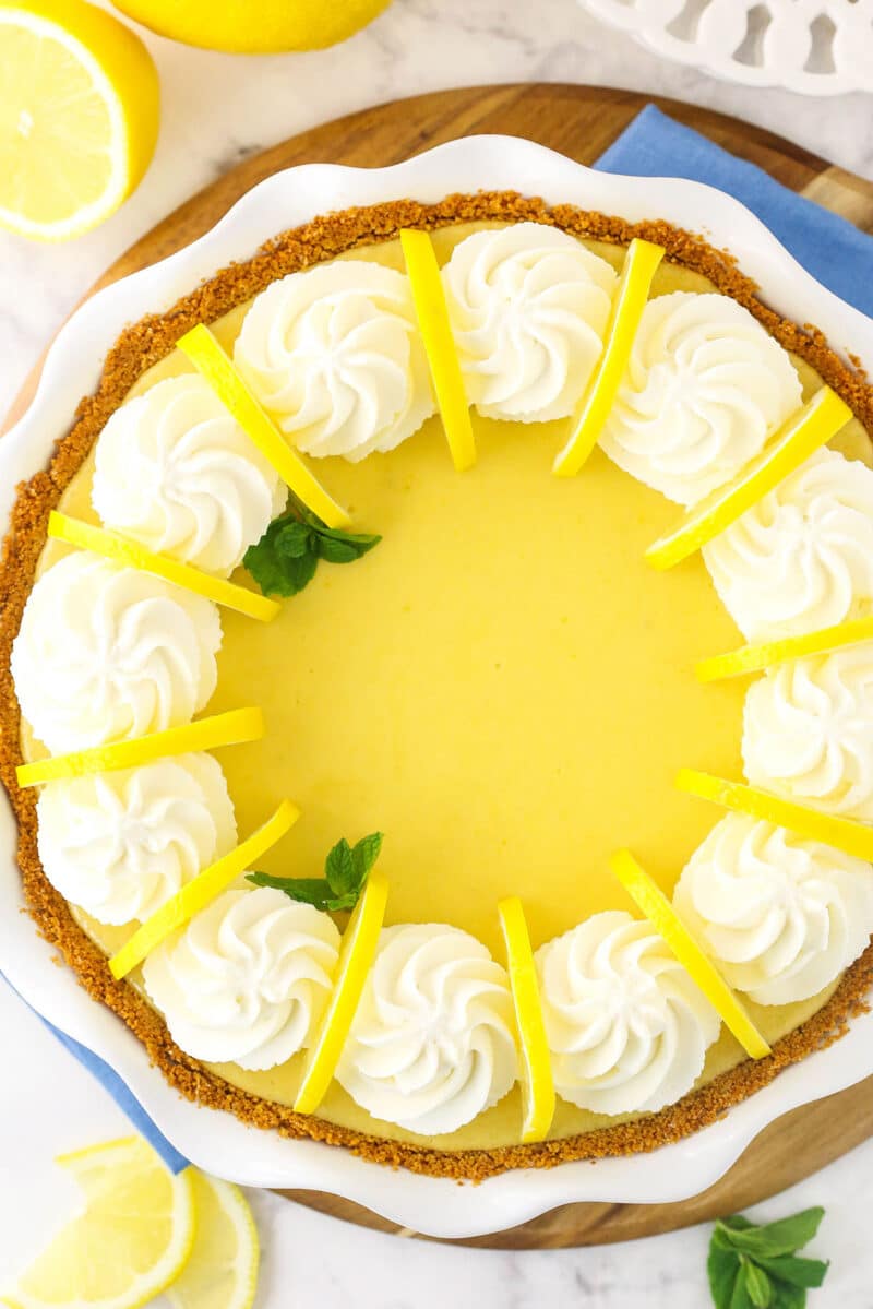 Perfectly Tart and Sweet Lemonade Icebox Pie | Life Love & Sugar