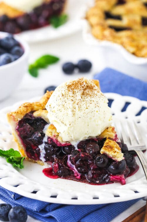 Easy Blueberry Pie | Life Love & Sugar