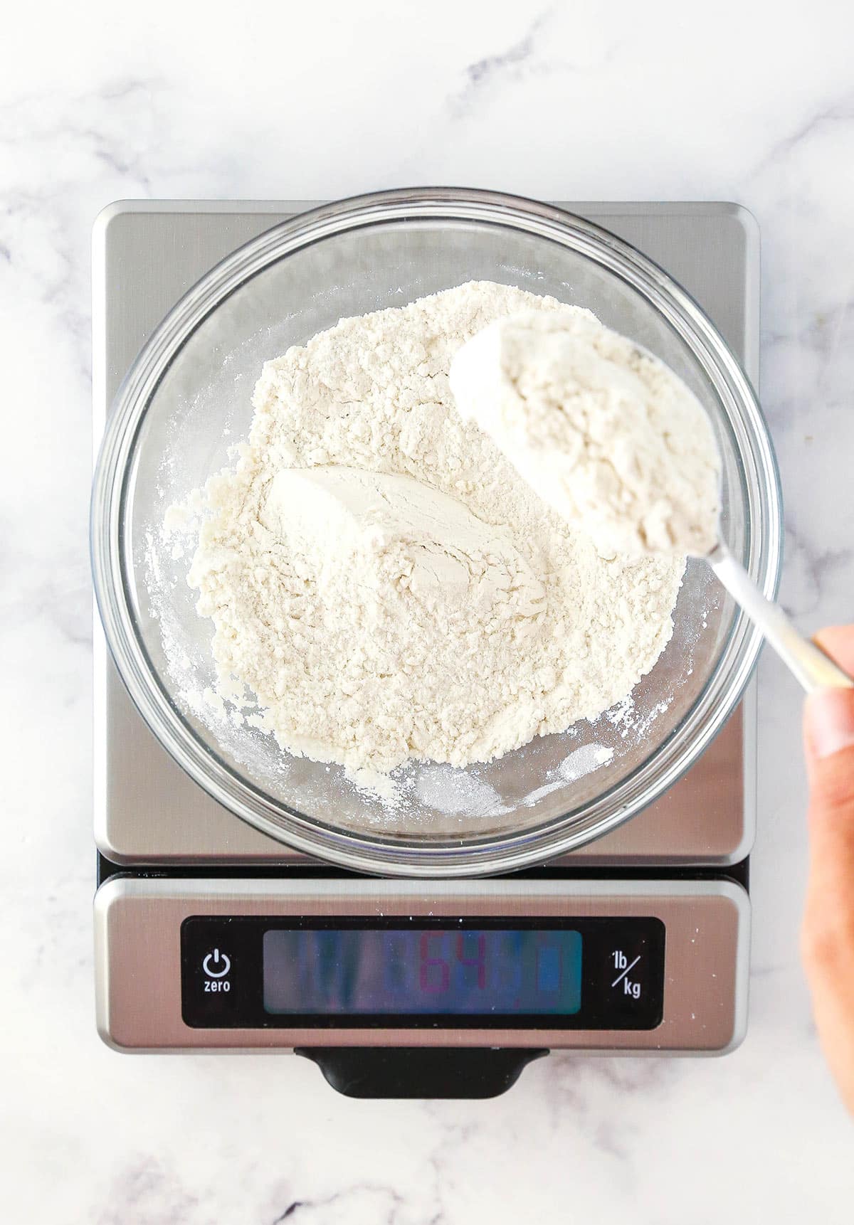 How To Measure Flour Accurately for Baking - On Ty's Plate