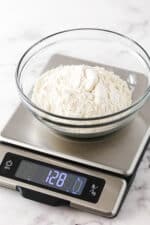 How To Measure Flour Precisely Every Time | Life Love & Sugar