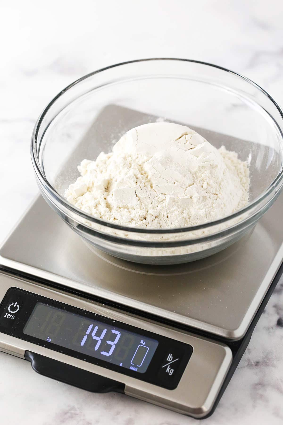 How to Measure Flour Precisely Every Time