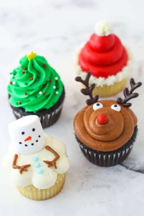 Easy Christmas Cupcakes (with video!) - Life Love and Sugar