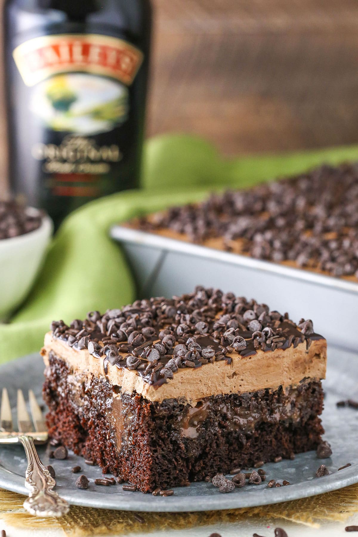 Best Ever Baileys Chocolate Cake – Kitch Me Now