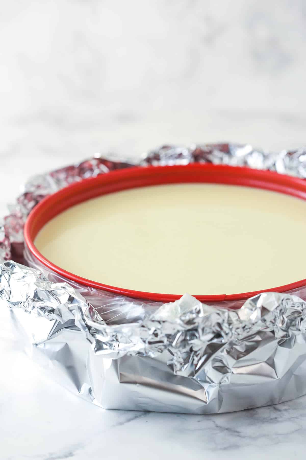Easy Bath Cheesecake Wrap a Silicone Springform Pan Protector 