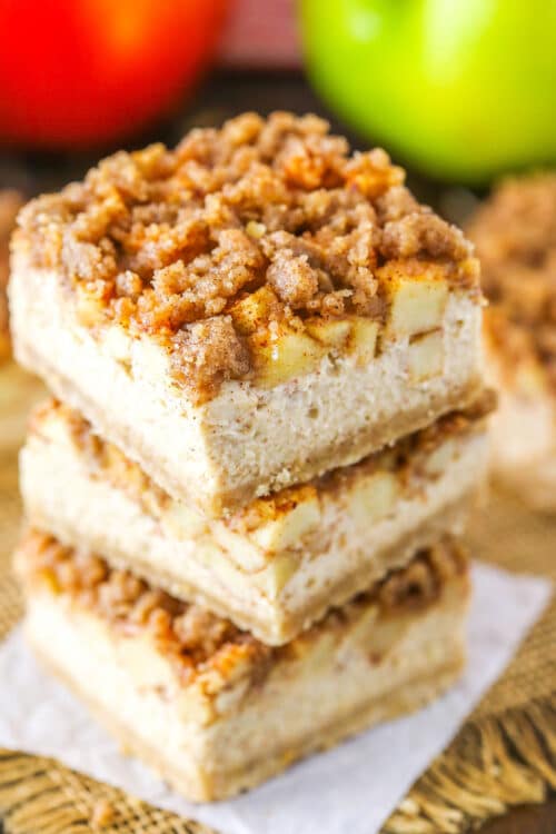 Apple Streusel Cheesecake Bars | Easy Thanksgiving Apple Dessert