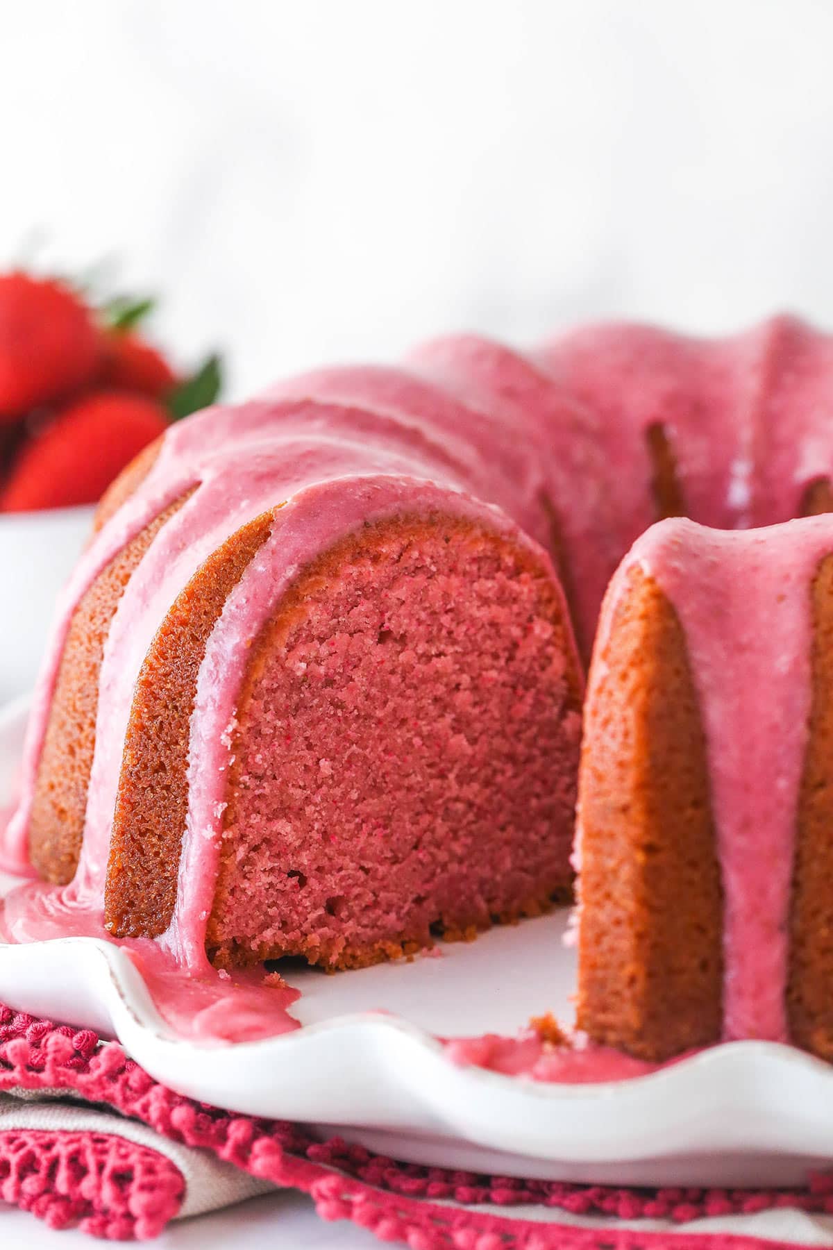 Strawberry Lemonade Bundt Cake